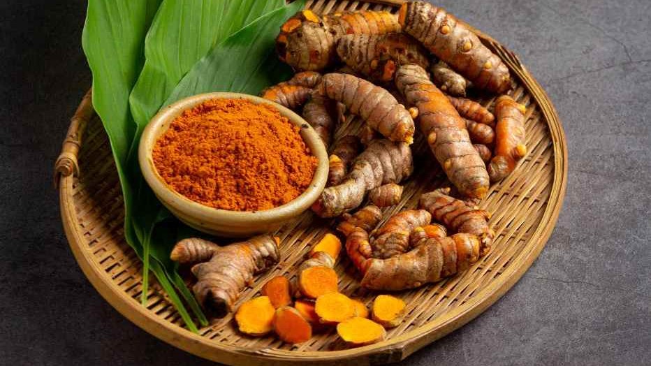 Why Standard Turmeric Doesn't Work — And Which Curcumin Form Actually Does