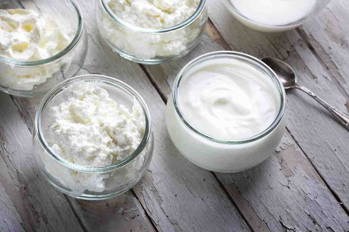 Kefir vs Yogurt for Gut Health: Which Has Stronger Evidence?
