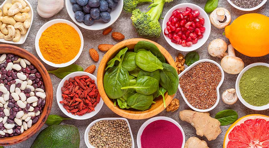 Top 10 Anti-Aging Foods Backed by Science